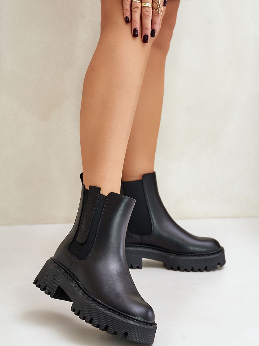 Slip-on boots i äkta läder