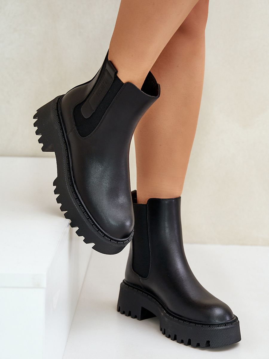 Slip-on boots i äkta läder