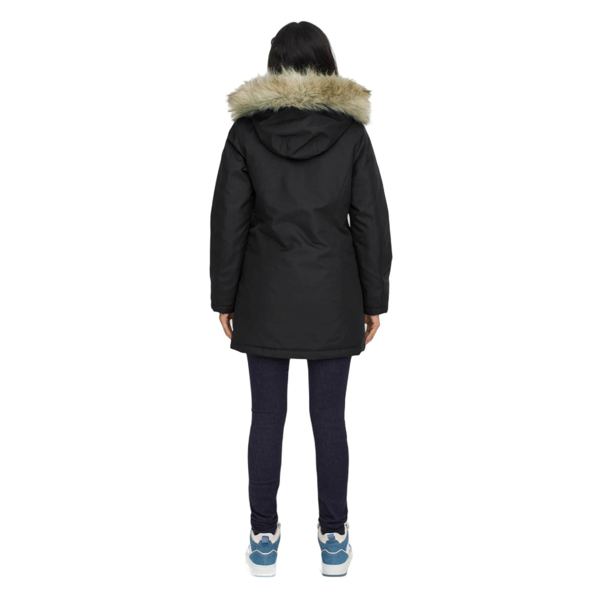ONLY svart parkas med huva