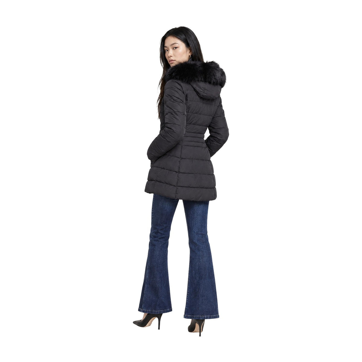 Guess JOLANDA STRETCH PUFF figursydd pufferjacka med huva