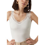 Vero Moda linne med V-ringning