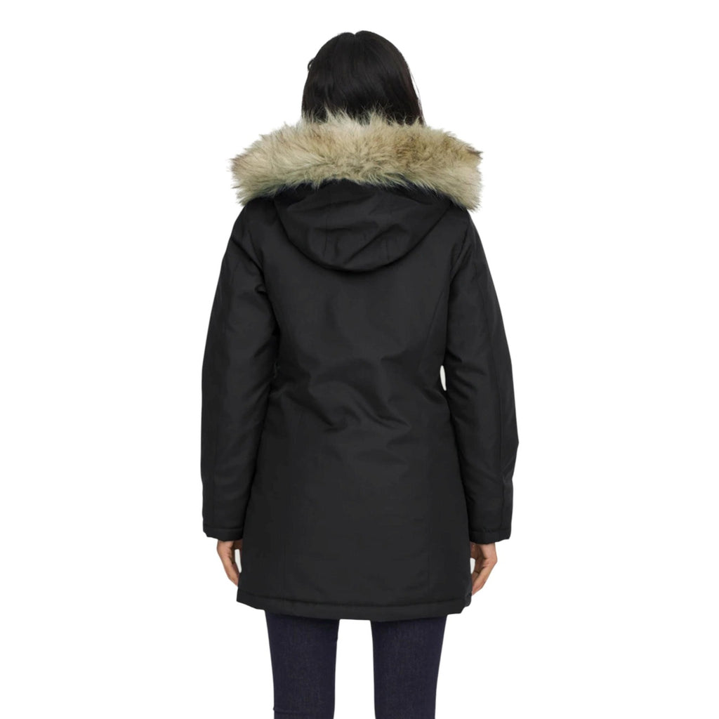 ONLY svart parkas med huva